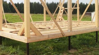 Сарай на винтовых сваях или хозблок на сваях Карабулак цена от 2545 руб. / шт.